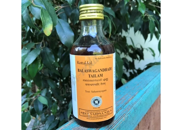 Фото 1 - Balaaswagandhaadi tailam Kottakkal oil 200 ml, Balaaswagandhaadi tailam AVS Kottakkal