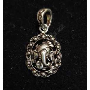Pendant-3 Ganesh in oval silver, Ayurveda Here!