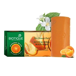 Натуральне мило-пілінг Біо Апельсиновая Цедра вітамінізуюче, Bio Orange Peel REVITALIZING BODY SOAP With Pure Fruit & Vegetabаle