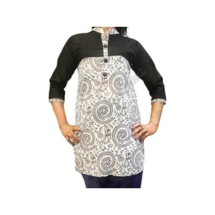 Punjabi tunic, white and black with African ornament, k. 150, UT-00001296, Ayurveda.