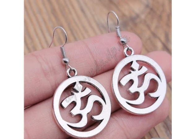 Фото 1 - Omkara earrings Circle, diameter 2.5 cm, UT-00004576, Om earrings, Ayurveda.