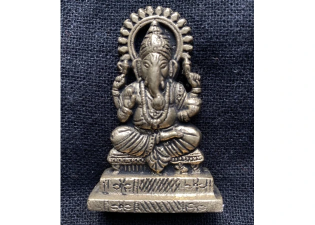 Фото 1 - Shri Ganesha figurine 6 cm flat. UT-00005044, statuette of Sri Ganesh height, Ganesh Murti, Ayurveda Zdes