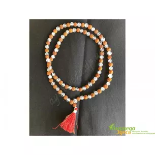 Rudraksha rosaries with real rock crystal, the diameter of the beads is approximately 5-7 mm, Rudrakshas with crystal rosaries are small, Rudraksh Mala,