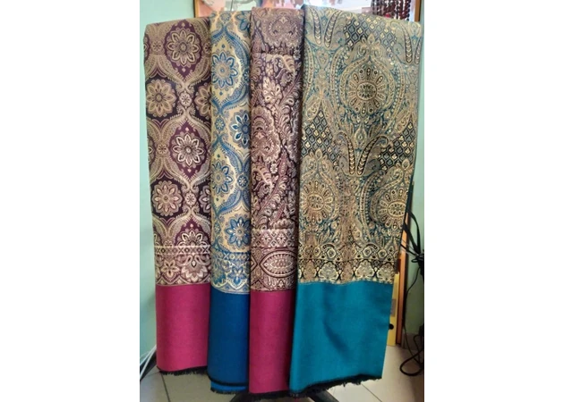 Фото 1 - Shawl Khanna golden pattern, in ass. 2х1 UT-00003499, Ayurveda