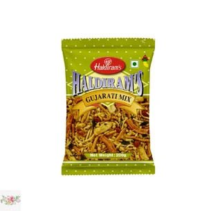 Індійський гостро-солодкий снек Гуджараті мікс Haldiram's