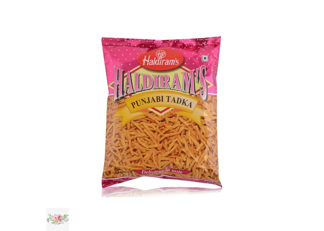 Фото 1 - Острые картофельные палочки Панджаби тадка Haldiram's